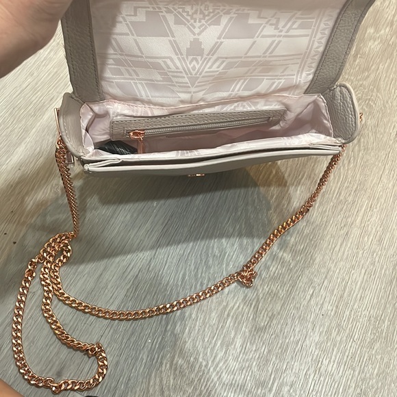 Ted Baker Bag - Picture 7 of 11